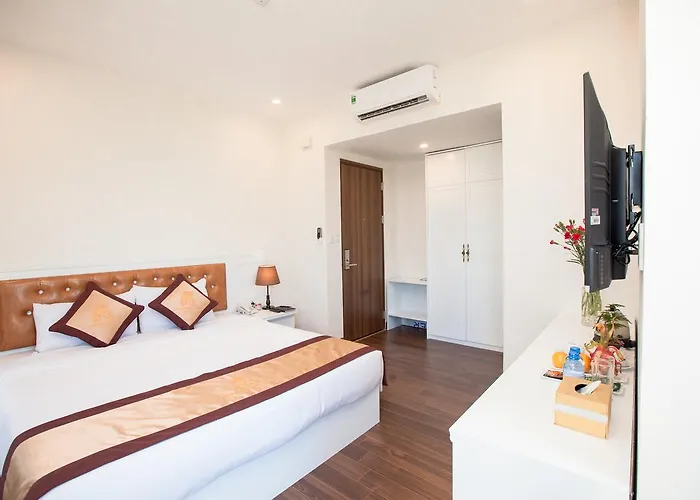 Pusan Halong 3* Hạ Long