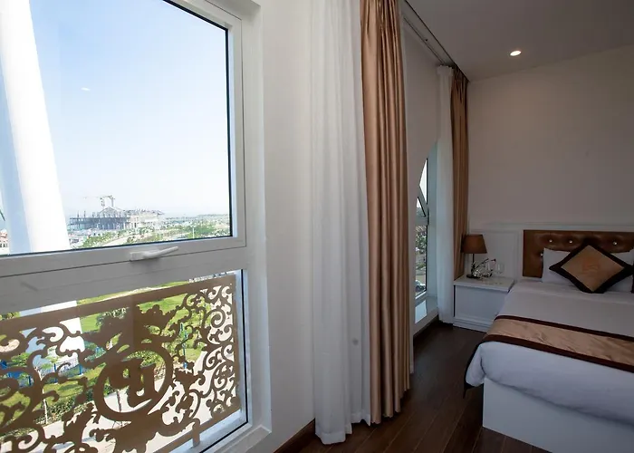 Pusan Halong 3* Hạ Long
