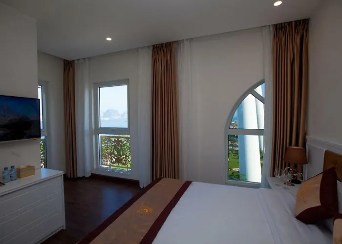 Hotel Pusan Halong 3*